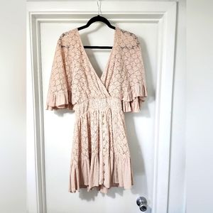 Easel Lace Romper